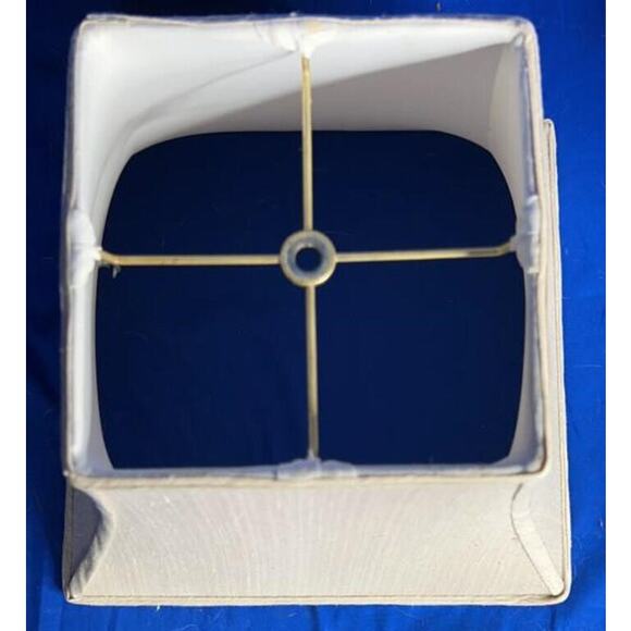 Vintage Ginger Jar Table Lamp w/ Floral Relief & Square Shade 28" Tall Works - Picture 12 of 16